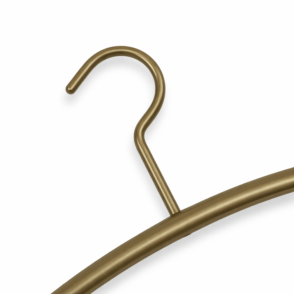 Kledinghanger in goud