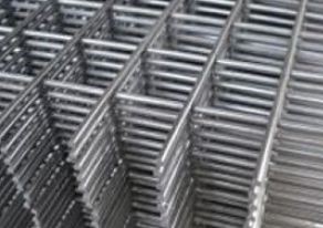 Puntlasgaas staal 40x4.0 mm of 50x3.0 mm. Op maat geknipt.