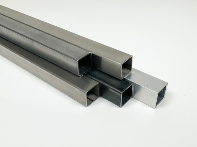 Bij Metaalstore koopt u kokers op maat. Kokers uit staal, RVS-INOX en uit aluminium. Een greep van ons uitgebreid online assortiment van metaal.
